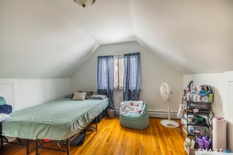 46 Oakleaf Street Bridgeport CT 06606