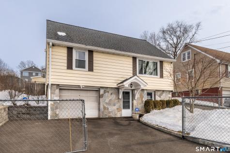46 Oakleaf Street Bridgeport CT 06606