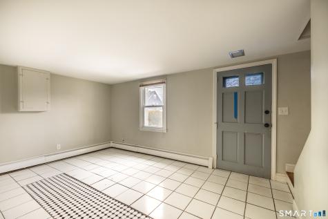 46 Oakleaf Street Bridgeport CT 06606