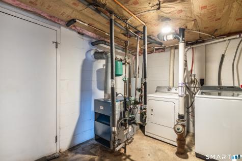 46 Oakleaf Street Bridgeport CT 06606