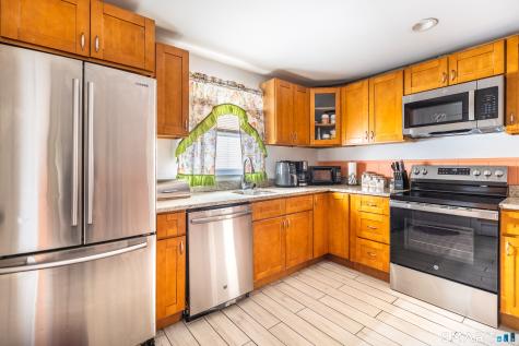 46 Oakleaf Street Bridgeport CT 06606