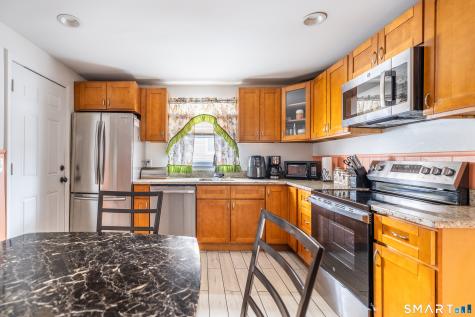 46 Oakleaf Street Bridgeport CT 06606