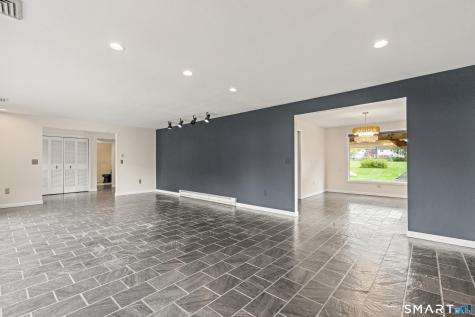 24 Colonial Drive Waterford CT 06385