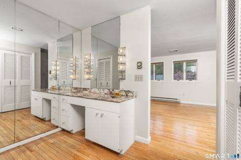 24 Colonial Drive Waterford CT 06385