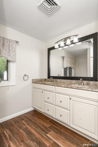 24 Colonial Drive Waterford CT 06385