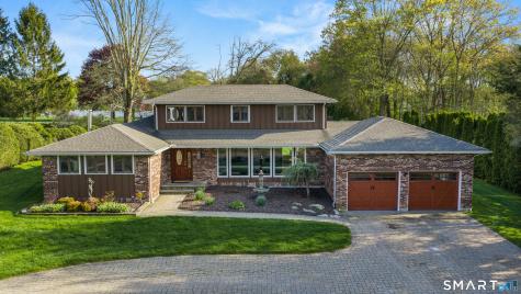 24 Colonial Drive Waterford CT 06385