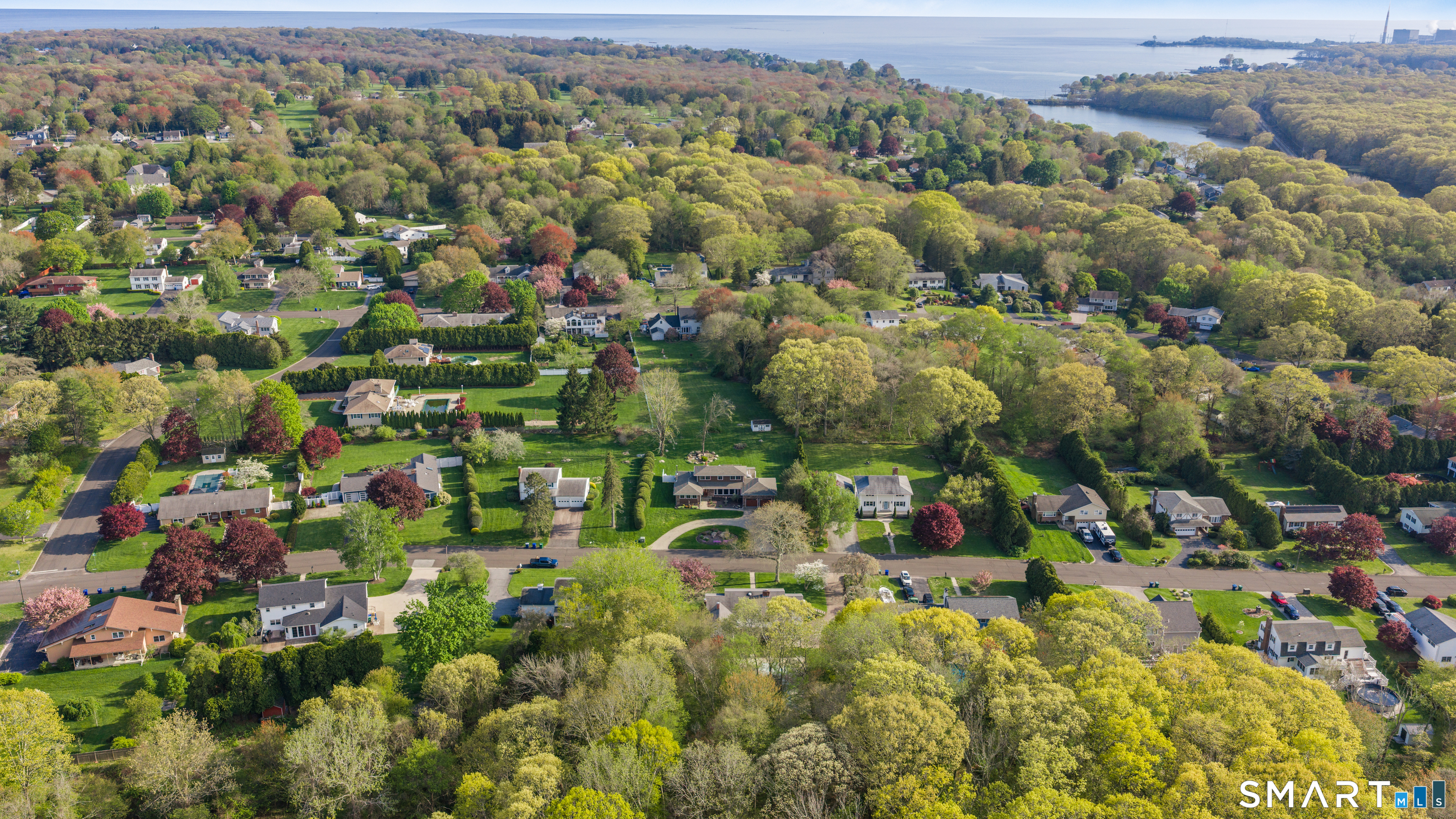 24 Colonial Drive Waterford CT 06385