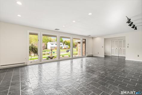 24 Colonial Drive Waterford CT 06385
