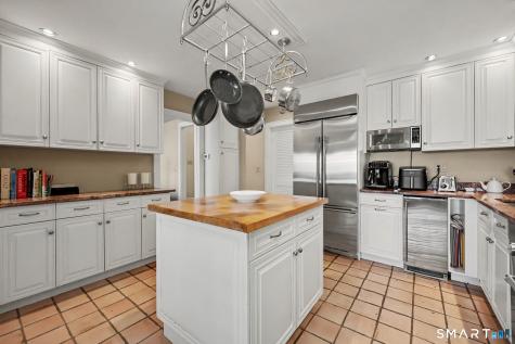 125 Battery Park Drive Bridgeport CT 06605