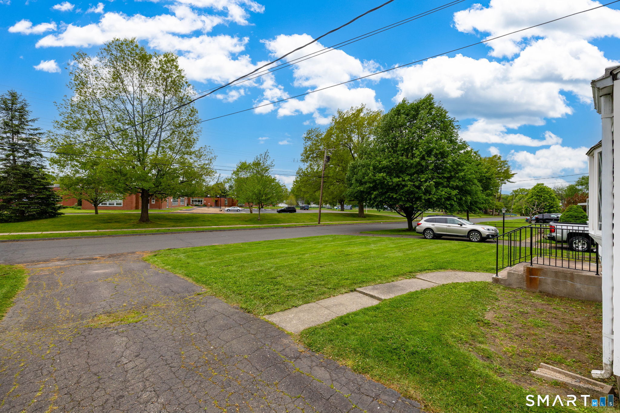 35 Greenfield Street Wethersfield CT 06109