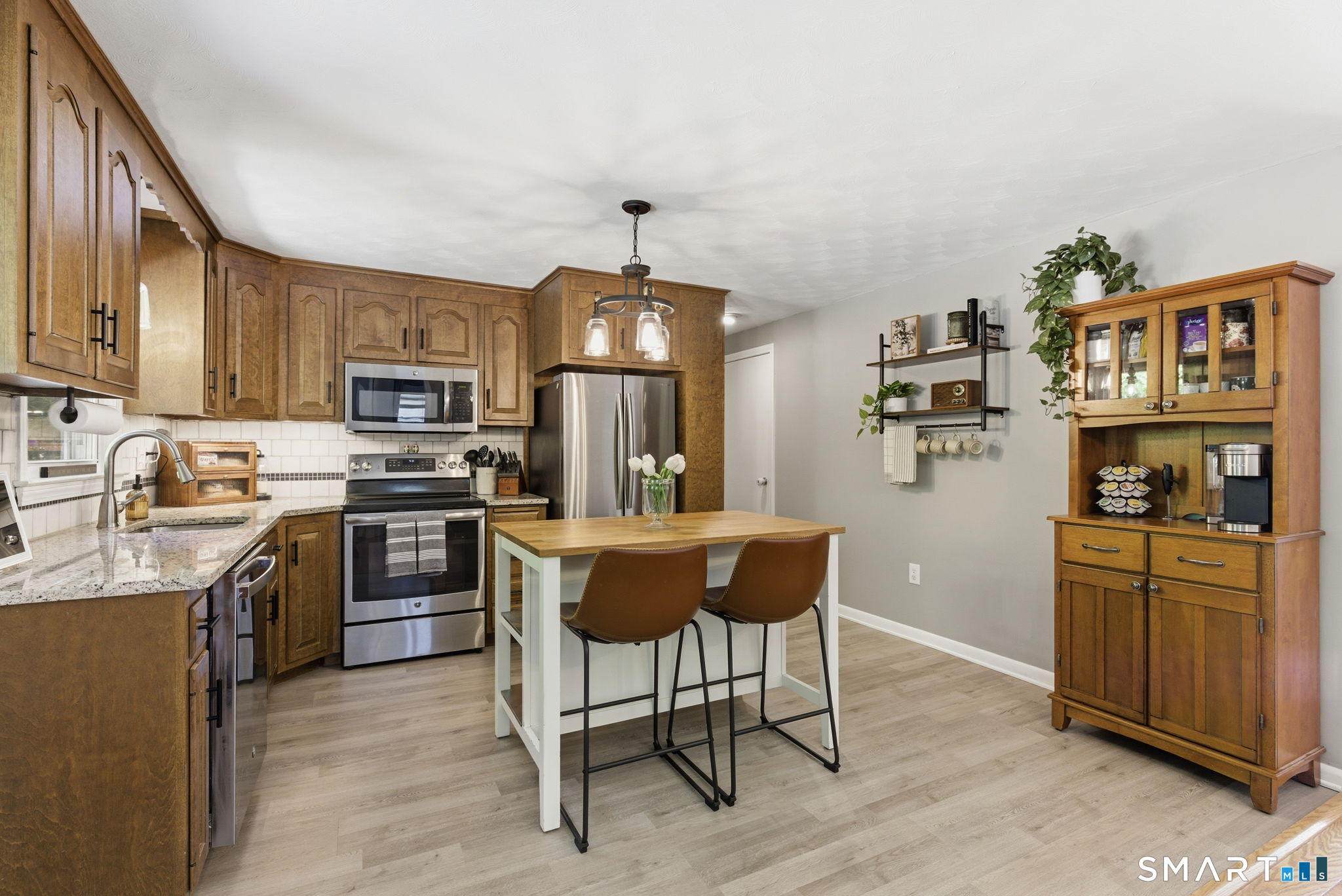 99 Westlook Road Wethersfield CT 06109