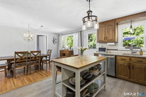 99 Westlook Road Wethersfield CT 06109