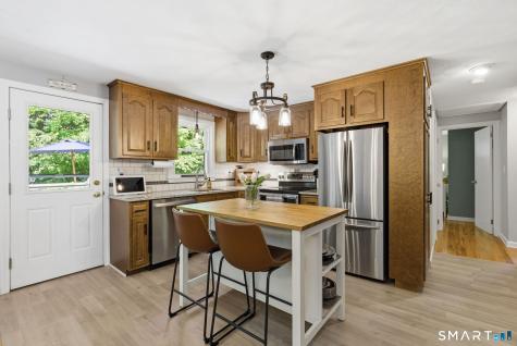 99 Westlook Road Wethersfield CT 06109