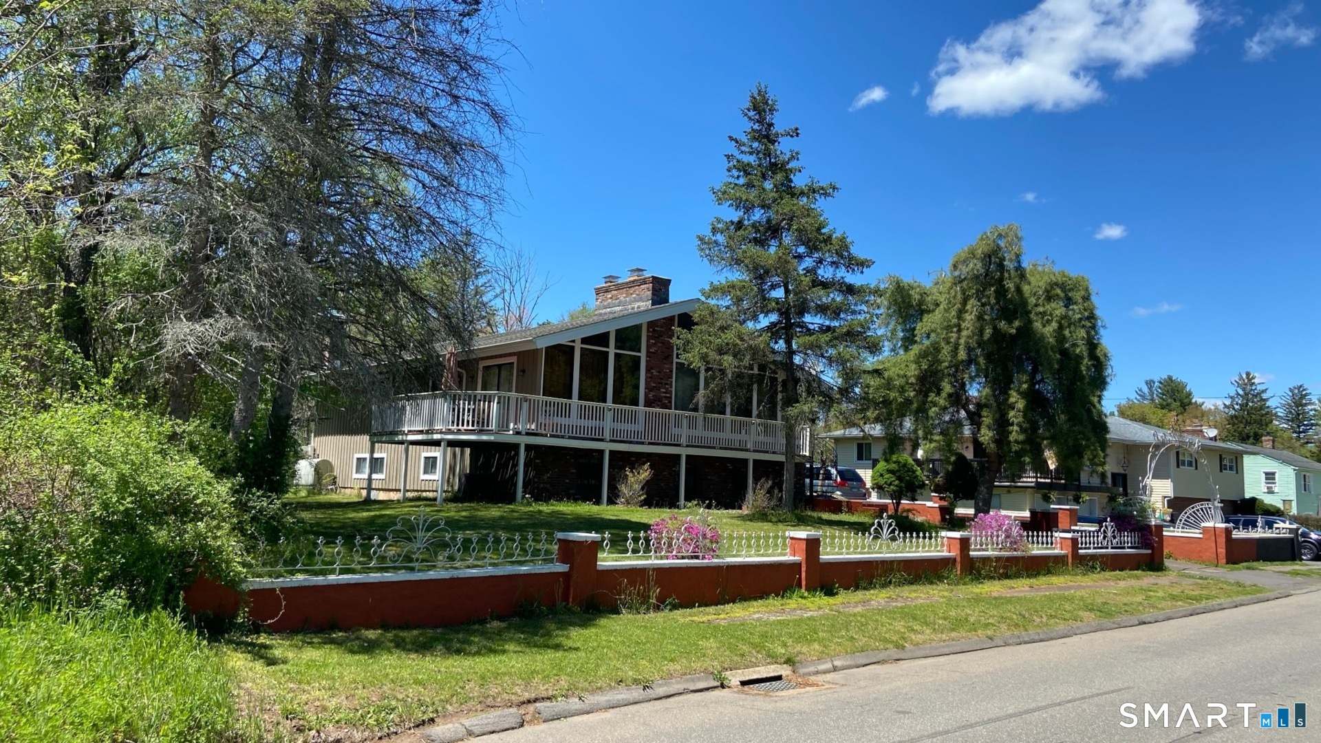 63 Millbrook Road Middletown CT 06457