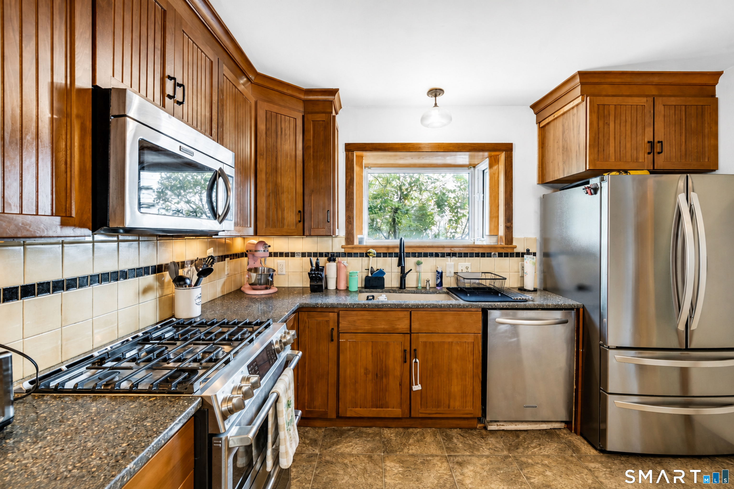 64 Walker Street Manchester CT 06040