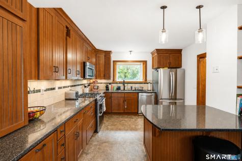 64 Walker Street Manchester CT 06040