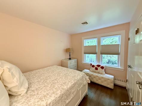 21 Parallel Street Norwalk CT 06850