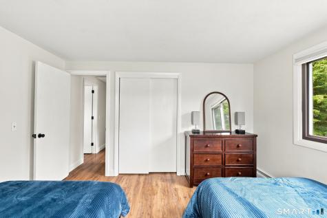 45 Deerfield Drive Glastonbury CT 06033