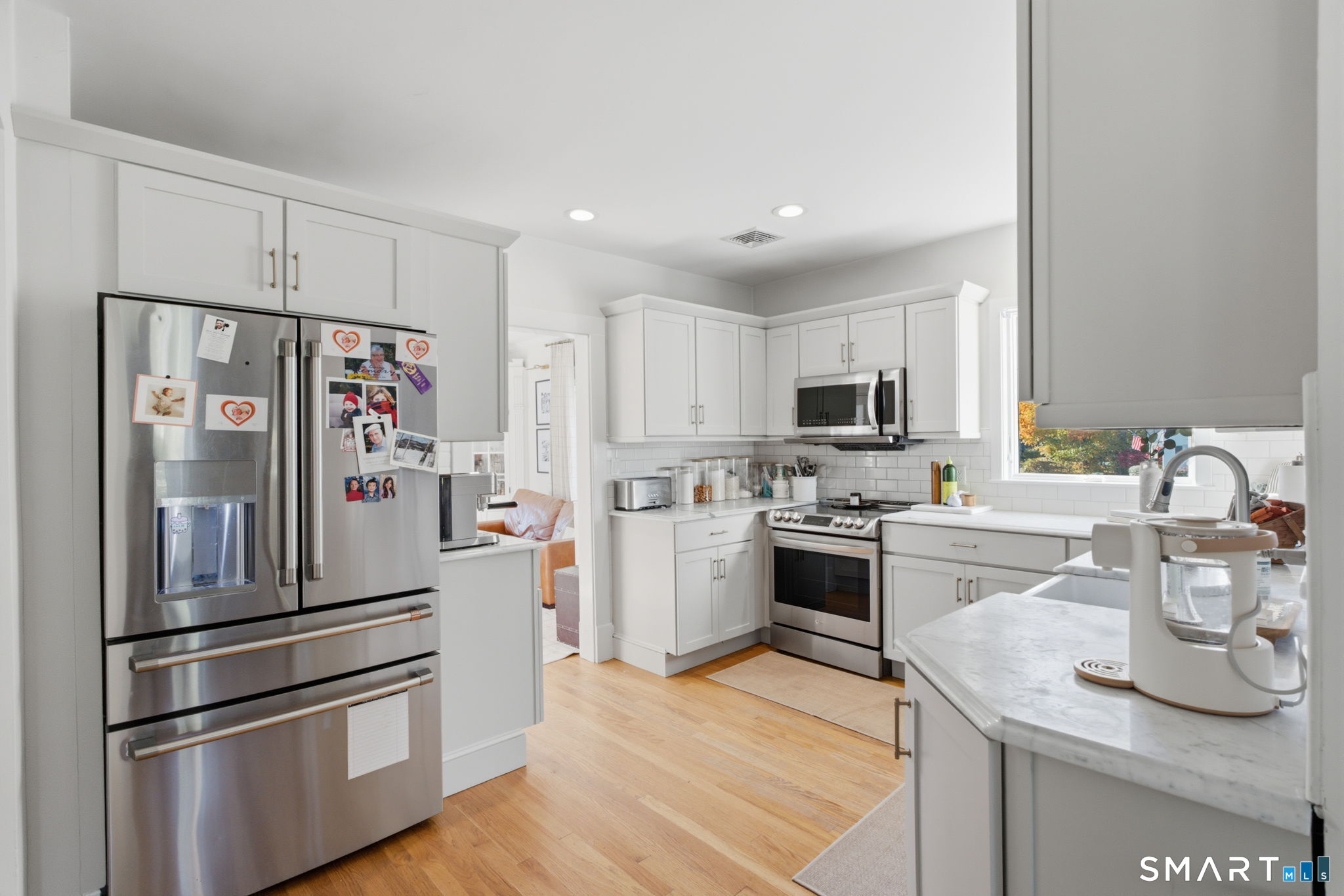 16 Riverside Road Simsbury CT 06070