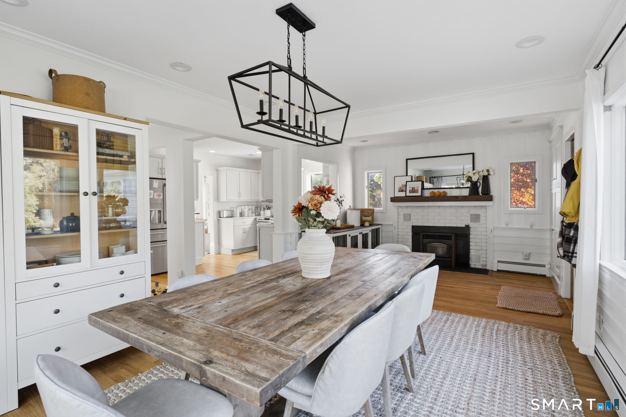 16 Riverside Road Simsbury CT 06070
