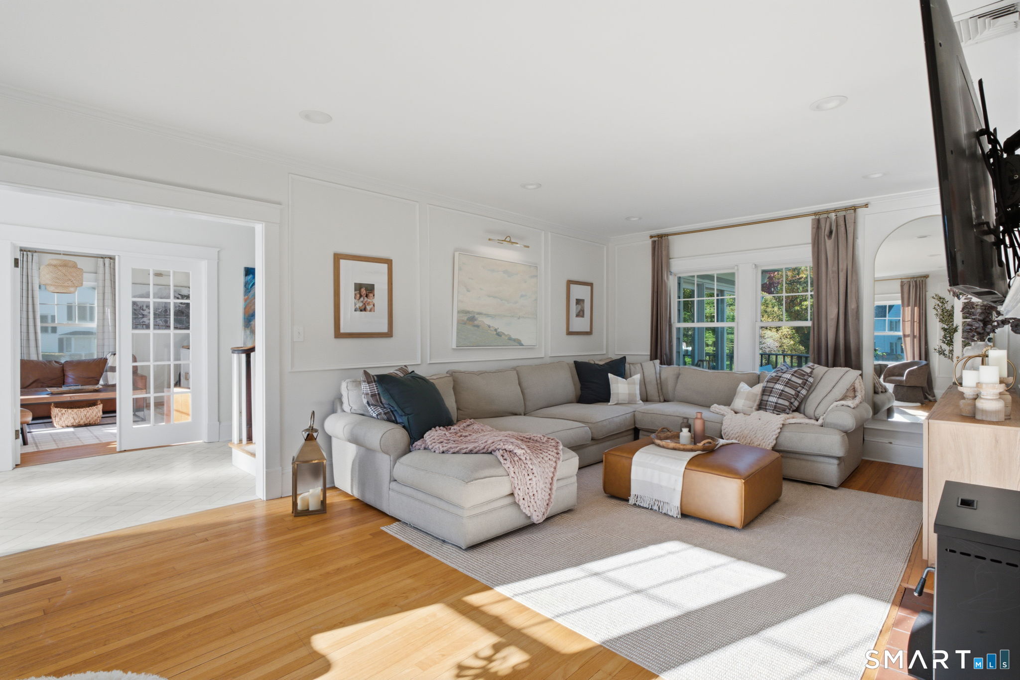 16 Riverside Road Simsbury CT 06070