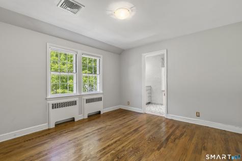 17 Kenilworth Terrace Greenwich CT 06830