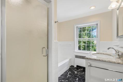 17 Kenilworth Terrace Greenwich CT 06830
