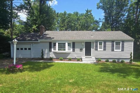 33 Carver Circle Simsbury CT 06070