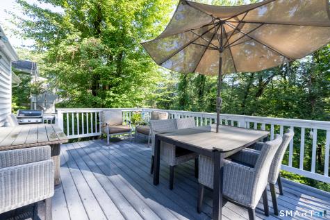33 Carver Circle Simsbury CT 06070