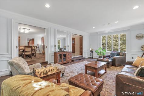 14 Tulip Tree Lane Woodbridge CT 06525