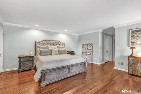 14 Tulip Tree Lane Woodbridge CT 06525