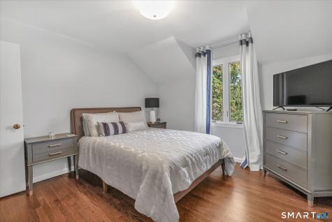 14 Tulip Tree Lane Woodbridge CT 06525
