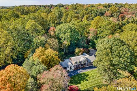 14 Tulip Tree Lane Woodbridge CT 06525