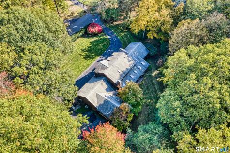 14 Tulip Tree Lane Woodbridge CT 06525
