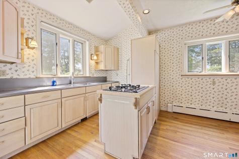78 Tyler Street East Haven CT 06512