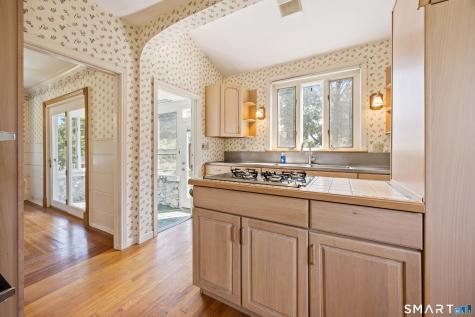 78 Tyler Street East Haven CT 06512