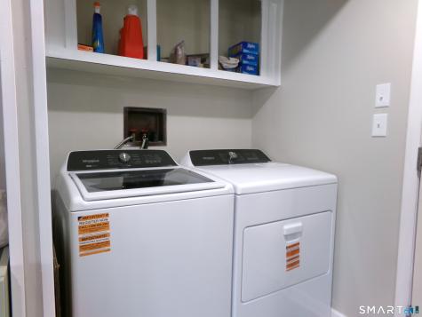 68 Woodland Park Shelton CT 06484
