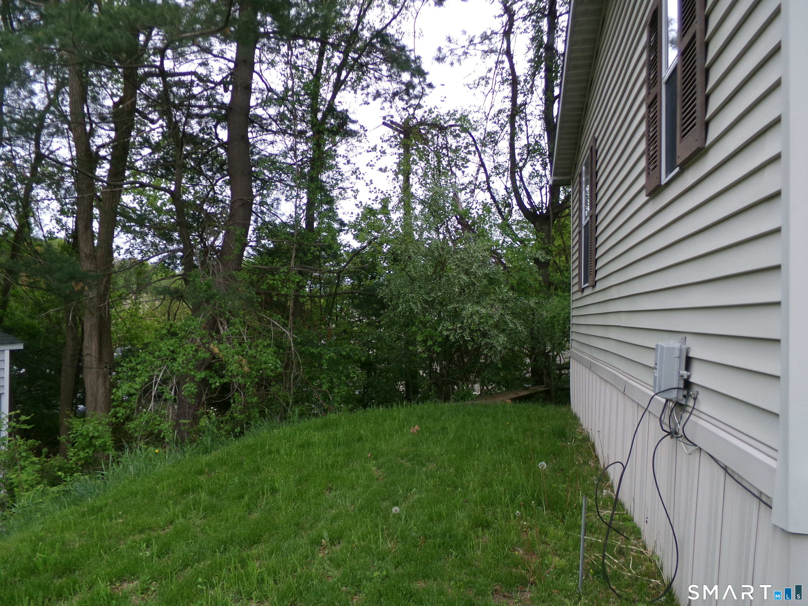 68 Woodland Park Shelton CT 06484