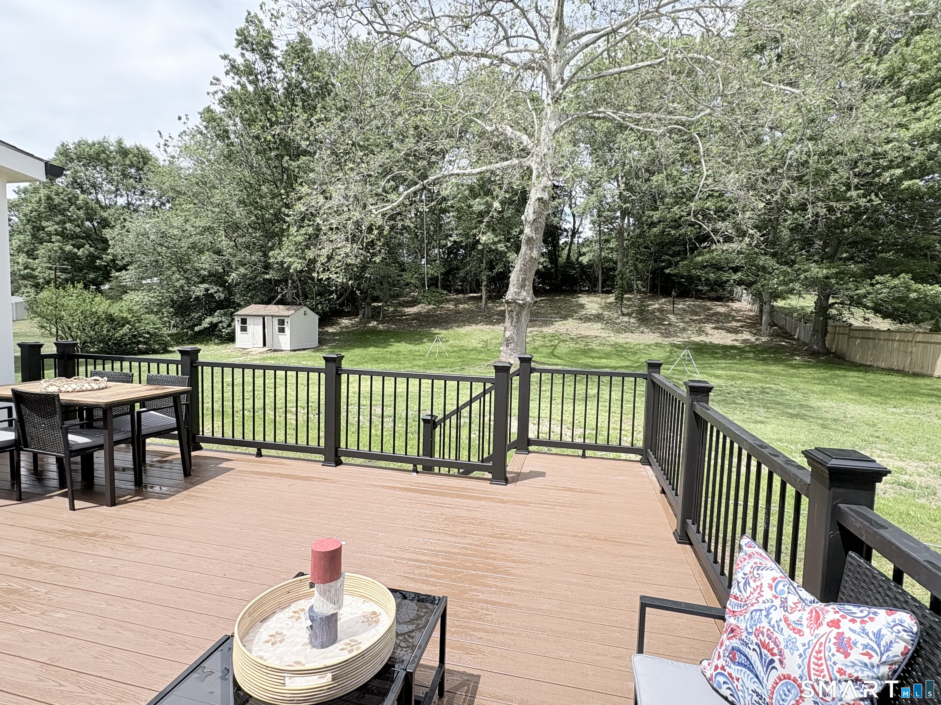 33 Manor Drive Trumbull CT 06611
