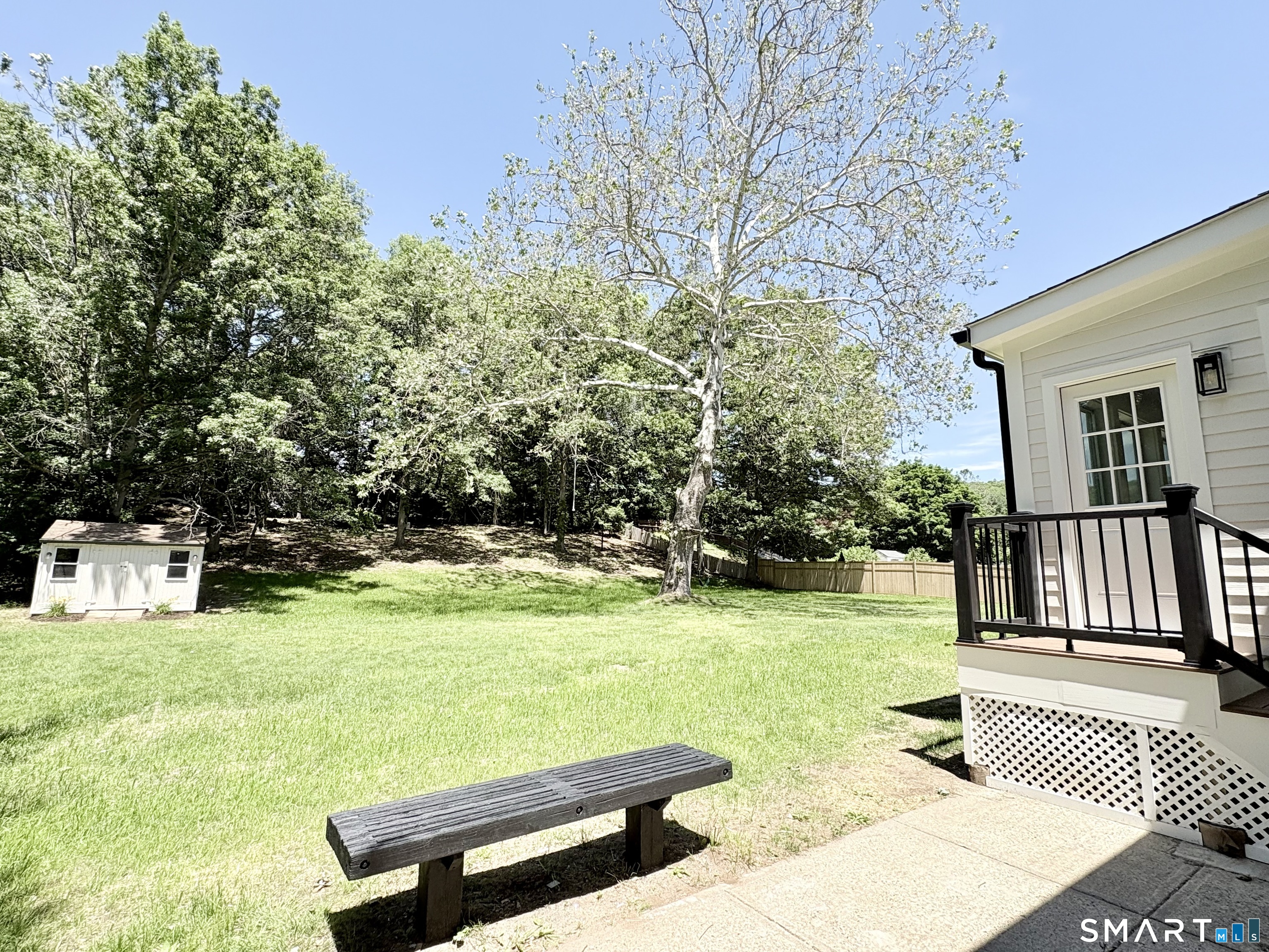 33 Manor Drive Trumbull CT 06611