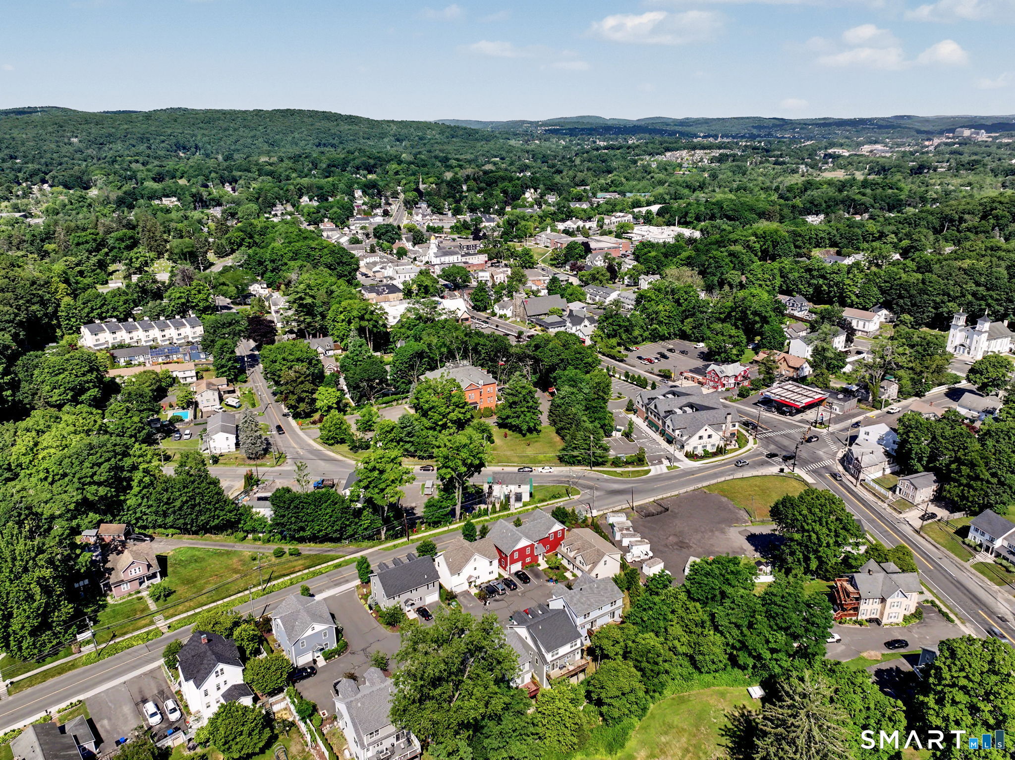 42 Chestnut Street Bethel CT 06801