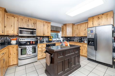 25 Punch Brook Road Burlington CT 06013