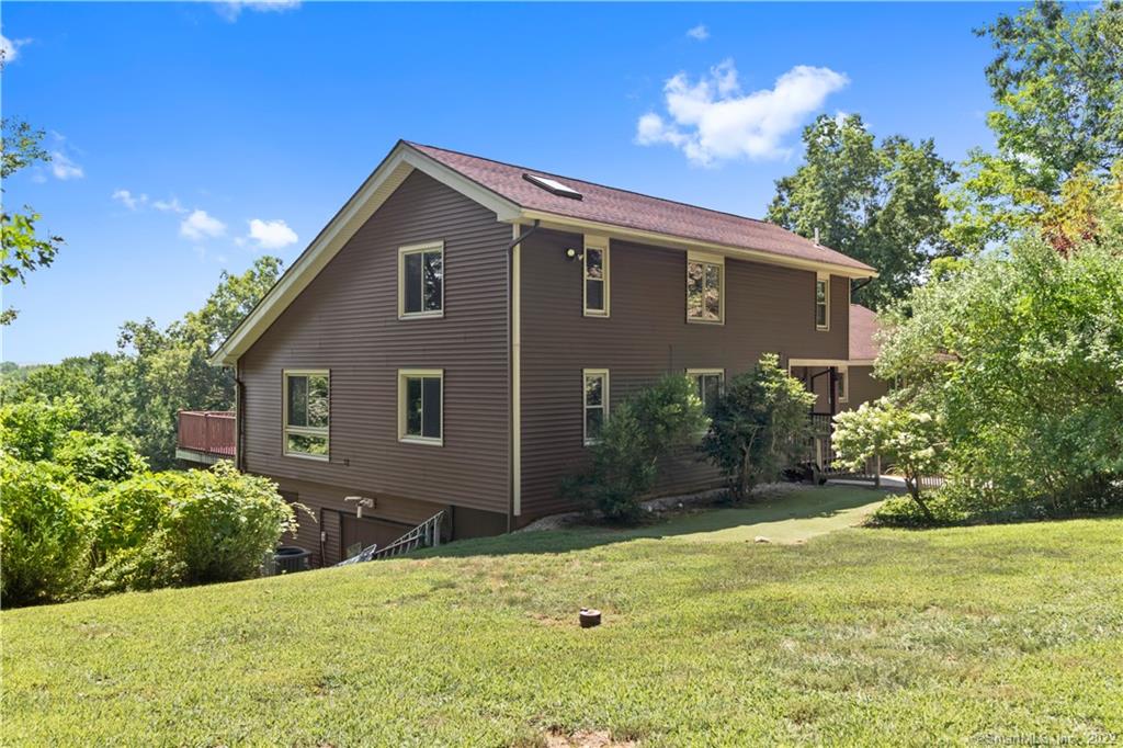 1450 Mount Carmel Avenue Hamden CT 06518