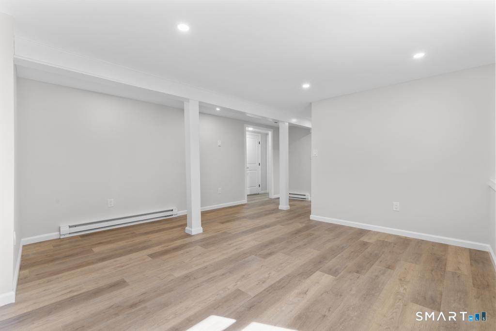 5-A Circle Drive East Haven CT 06512