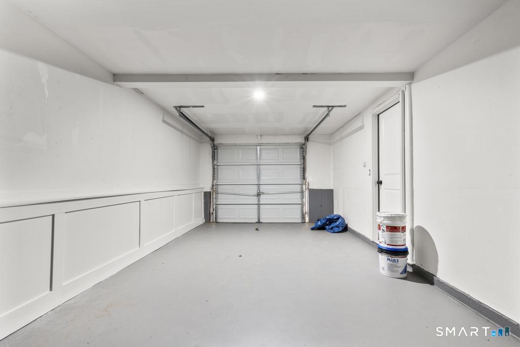 5-A Circle Drive East Haven CT 06512