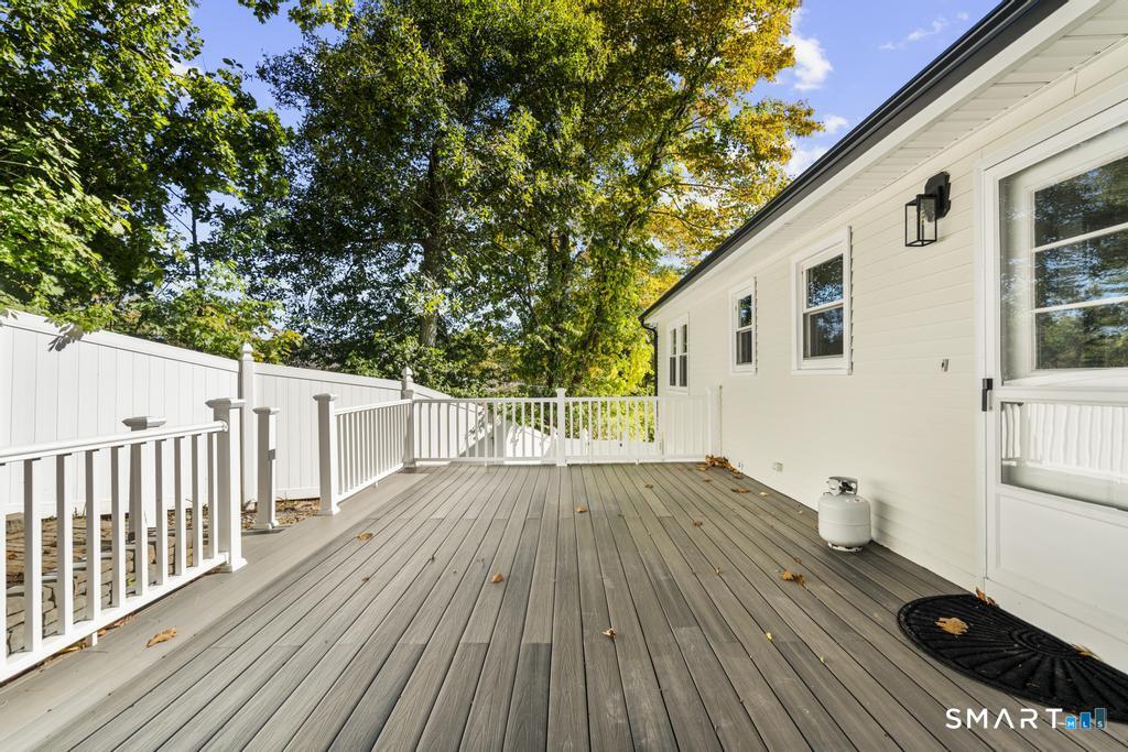 5-A Circle Drive East Haven CT 06512