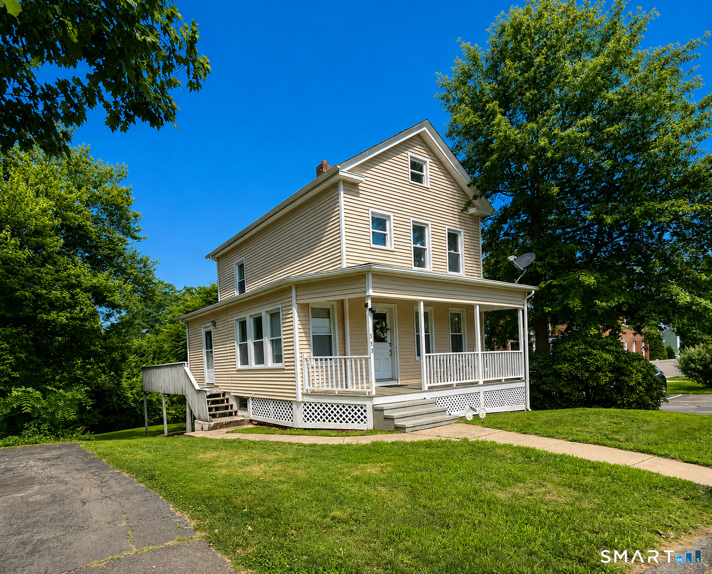 153 Eastern Drive Middletown CT 06457