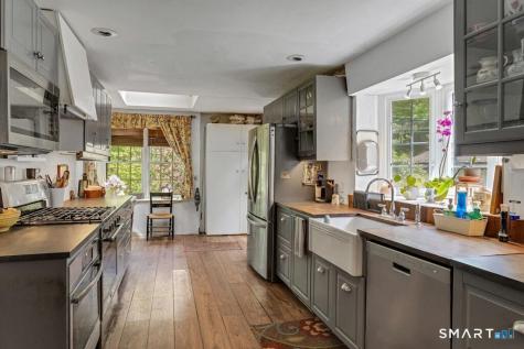 5917 Park Avenue Fairfield CT 06825