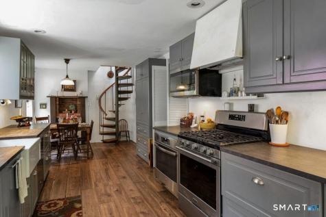 5917 Park Avenue Fairfield CT 06825