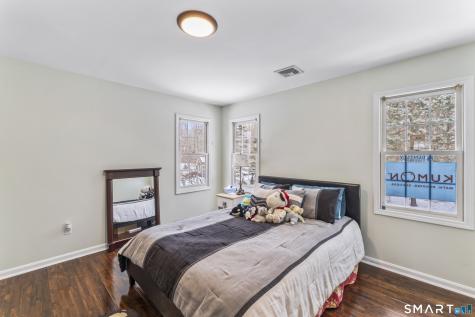 32 Yogananda Street Newtown CT 06482